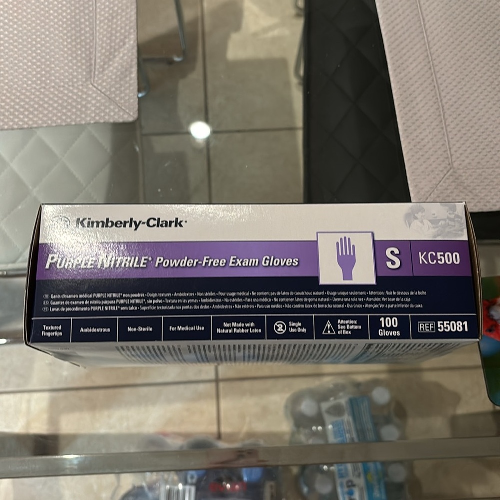 Kimberly-Clark purple nitrile powder free exam gloves size s KC500 NIB - Picture 2 of 5